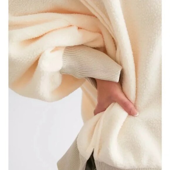 We The Free Cozy Camden Teddy Sweatshirt in Vanilla Ice Cream XL NWT - Picture 4 of 13